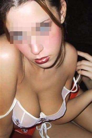 Femme fontaine cherche un partenaire curieux